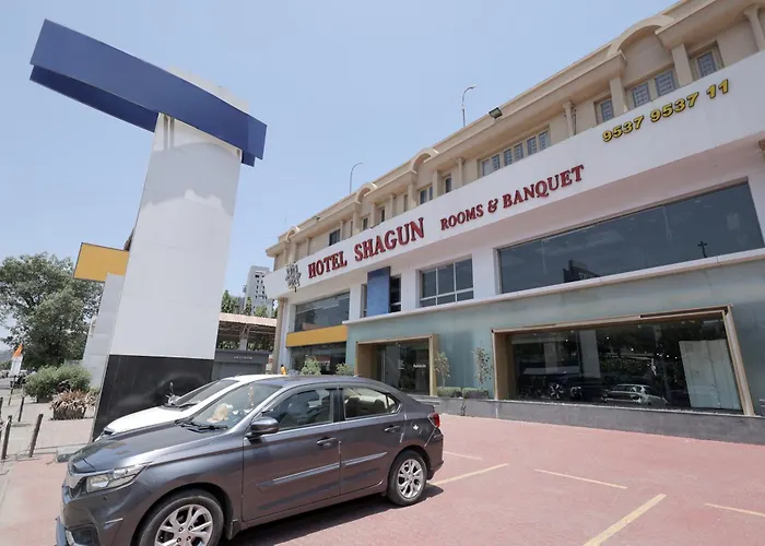 Hotel Shagun, Piplod City Centre Surat