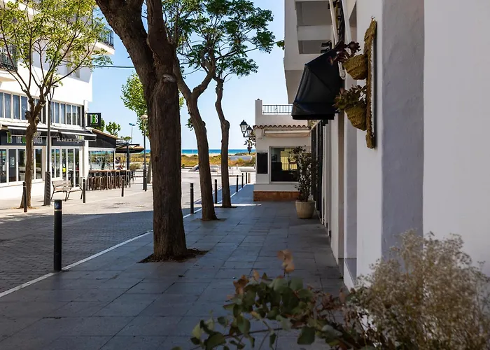 Hotel Oasis Centro Conil De La Frontera