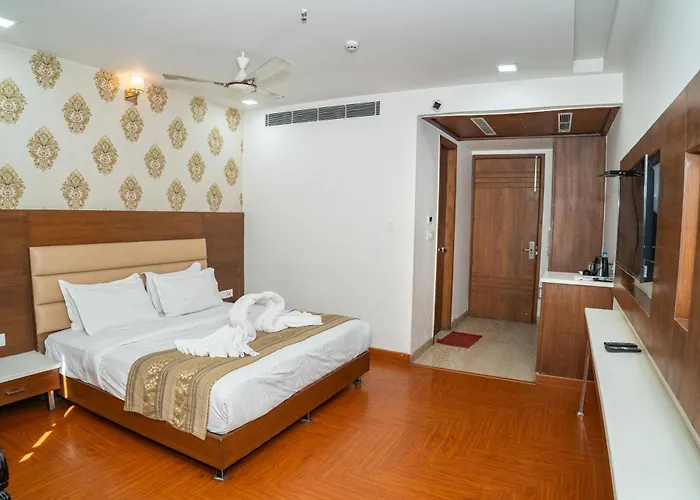 Grand Hridey One Minute From Railway Station Amritsar