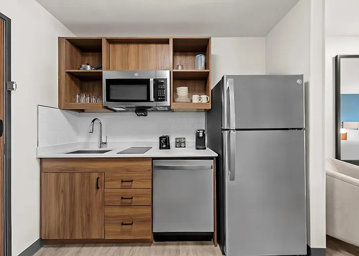 Everhome Suites Brownsville