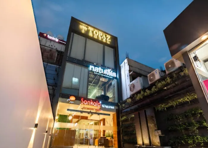 Topaz Hotel Bilaspur 