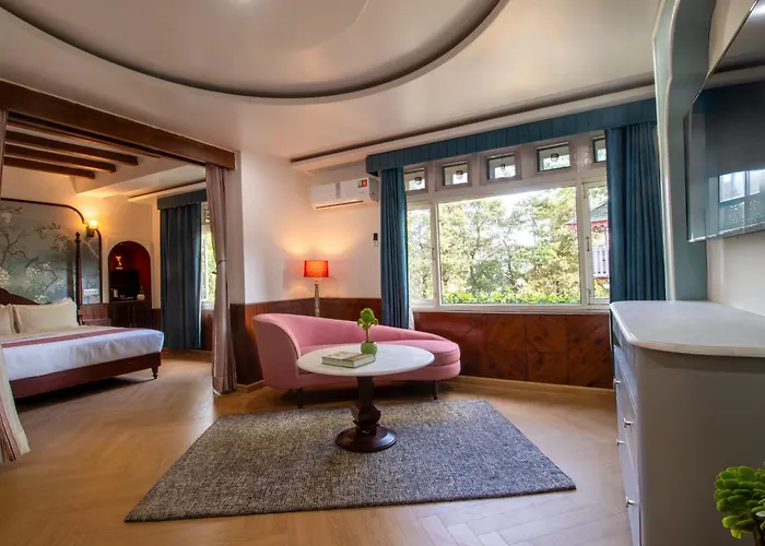 Alps Resort Dalhousie