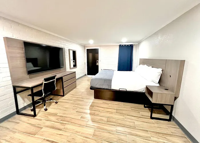 Economy Suites Extended Stay Tulsa