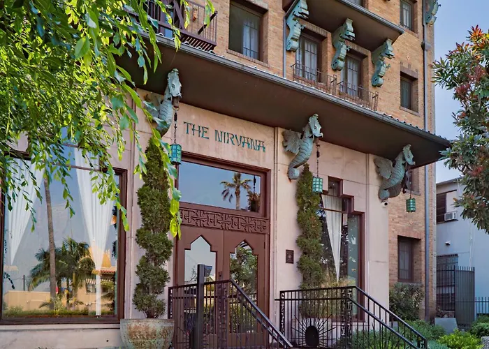 The Nirvana Apartment Hotel Los Angeles