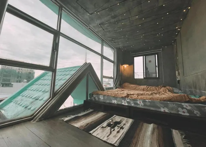 Nhà Saigon Homestay&Coffee TP. Hồ Chí Minh