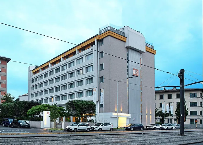 Hotel Raffaello Floransa