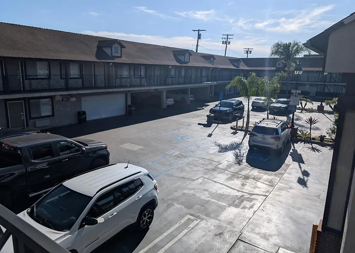 Cabana Inn & Suites Long Beach