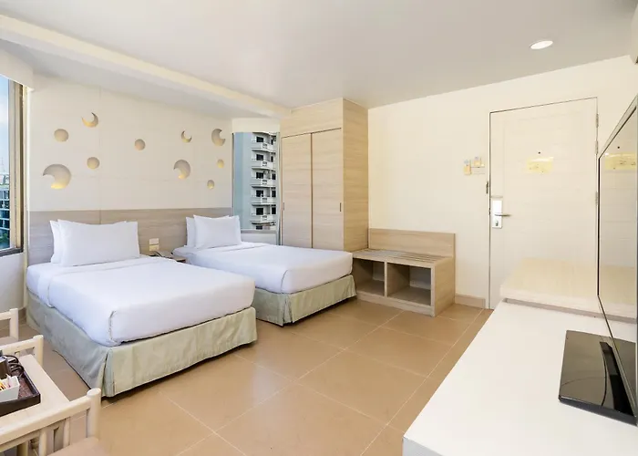 Sunshine Hotel & Residences Pattaya