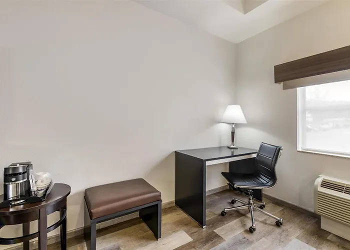 Best Western Plus Jfk Inn & Suites North Little Rock