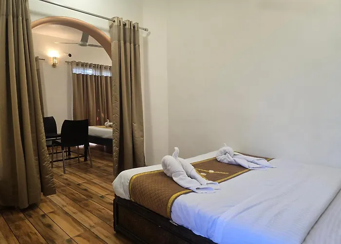 Hotel Vyankatesh & Pure Veg Restaurant Mahabaleshwar