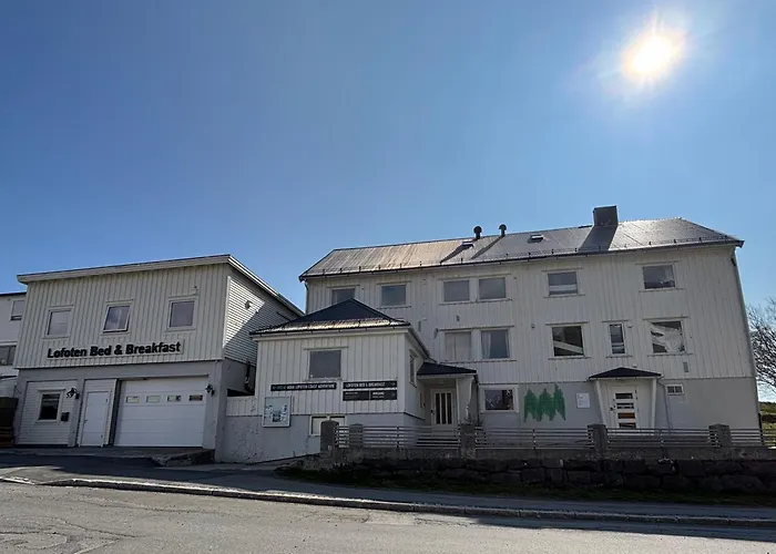 Lofoten Bed & Breakfast Reine - Rooms & Apartments