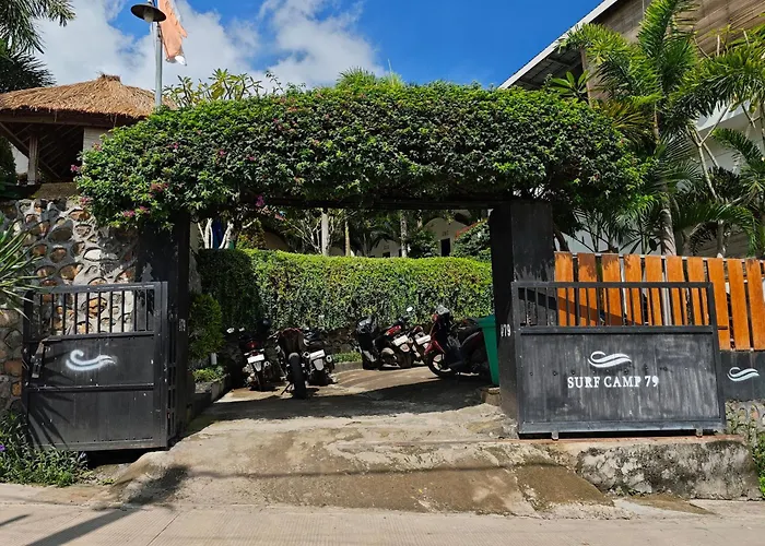 Surf Camp 79 Hotel Kuta 
