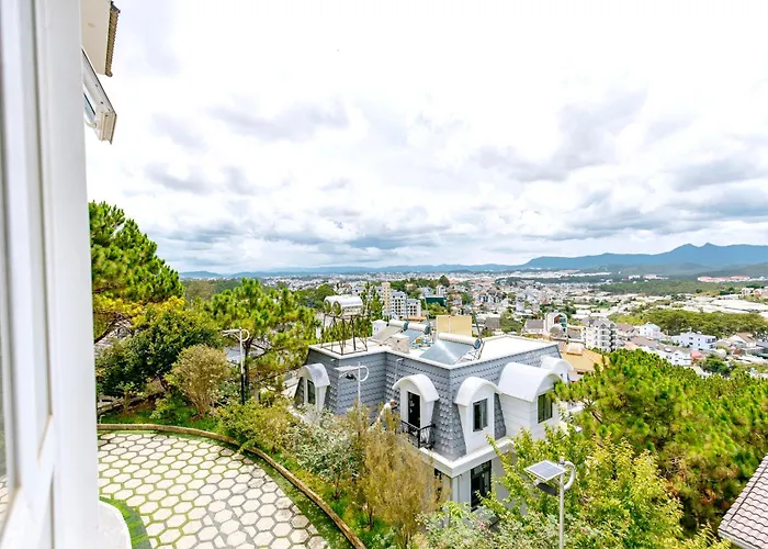 Dallas Hotel Dalat