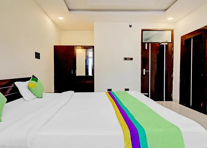 Treebo Silver Grand Lucknow