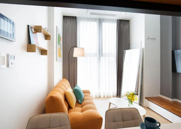 Busan Studio 202