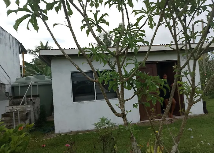 Kathy B Guesthouse Luganville