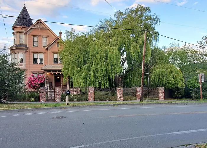 Adams Pragge House - Victorian Bed & Breakfast Port Townsend