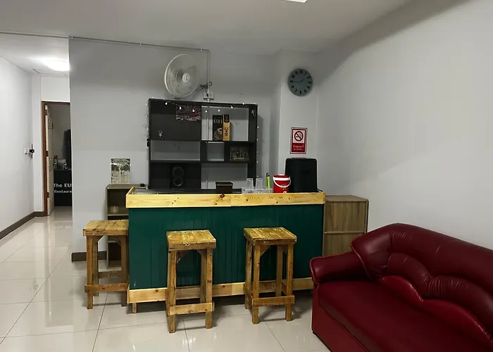 The European House Pattaya Bed & Breakfast