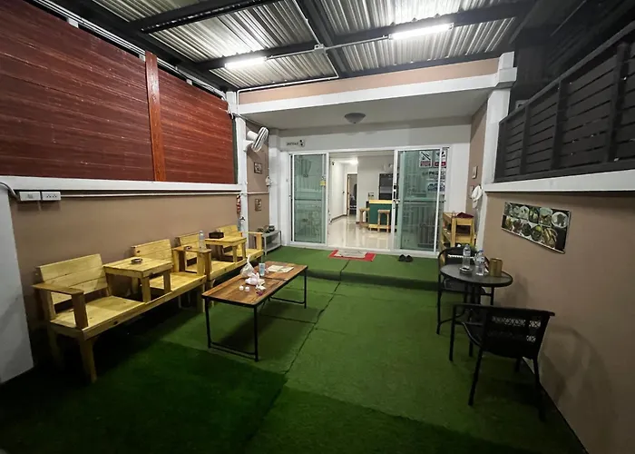 The European House Pattaya Bed & Breakfast