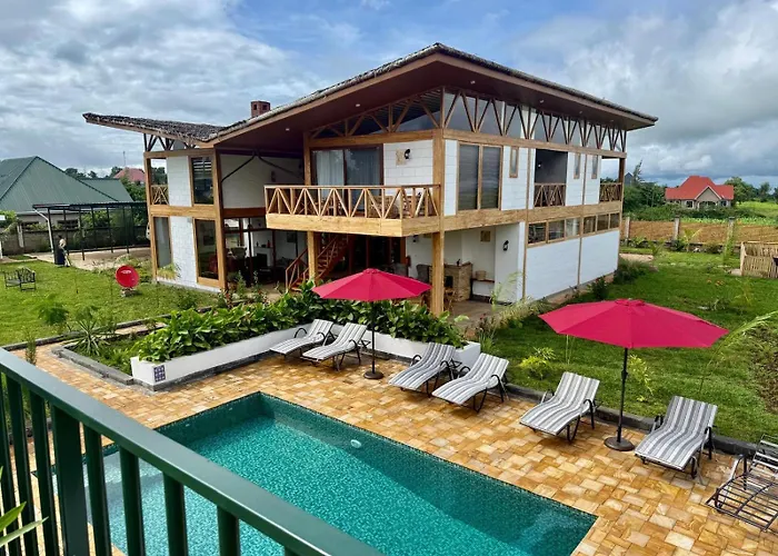 Moyoni Africa Lodge & Tours Arusha
