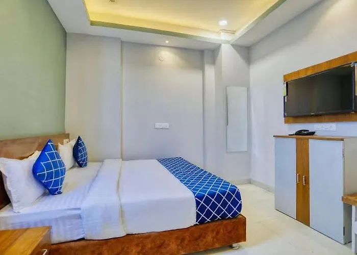 Hotel Saffron Inn Indore