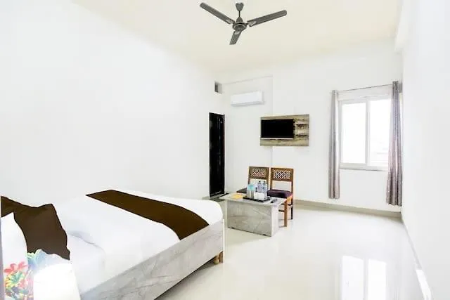 Br Hotel Black Rock Jaipur