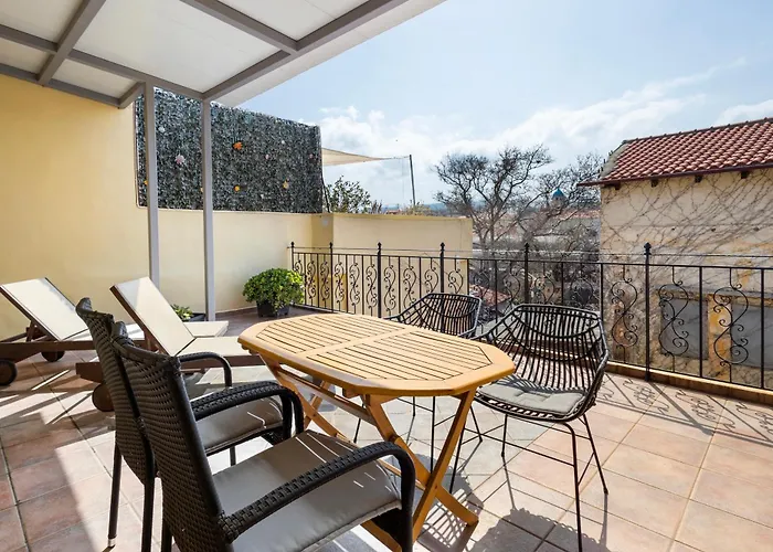 Belmondo Hotel Chania 