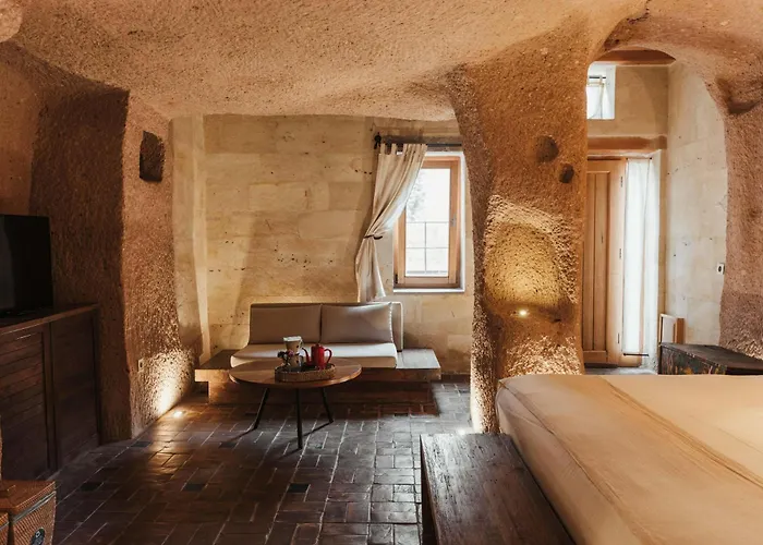 Millstone Cave Suites Hotel Uçhisar