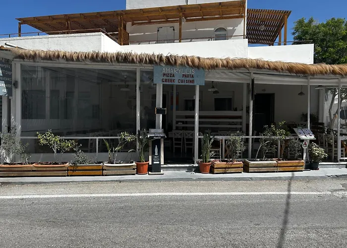 Amaryllis Hotel Períssa