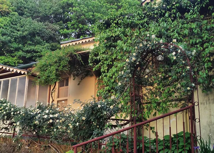 Hotel Padmini Nivas Mussoorie