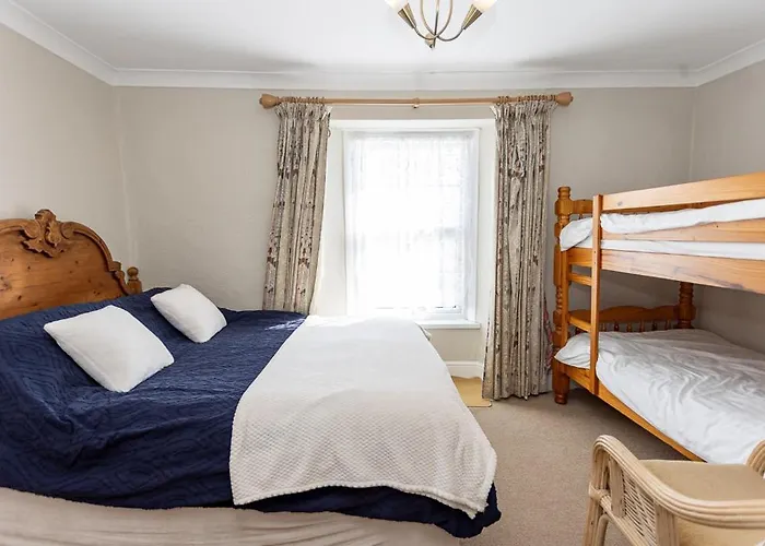 Springwell Inn Pendine
