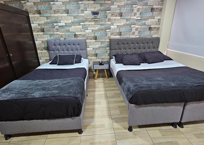 Colisseum Roma House- Campin Simón Bolivar Movistar Embajada compensar Bogotá