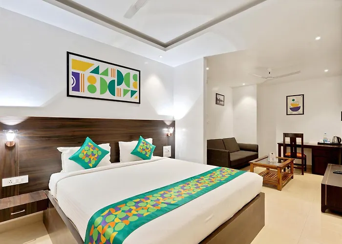 Treebo Aishwarya Grand - 4 Km From Promenade Beach Pondicherry