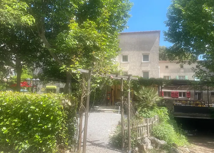 Hotel Le Bistrot Ardechois By Papytof à Vallon-Pont-dʼArc