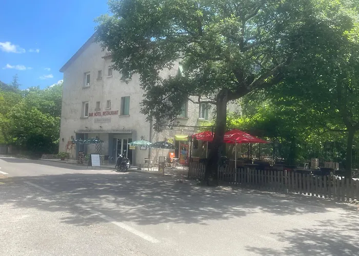 Hotel Le Bistrot Ardechois By Papytof à Vallon-Pont-dʼArc