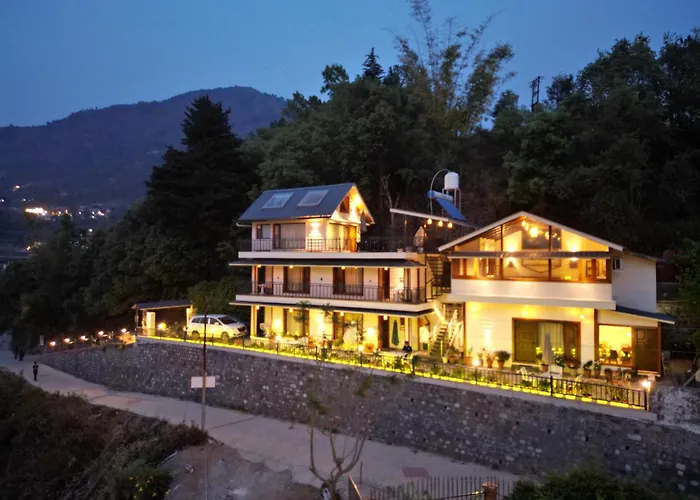 Lake Pleasant Villa Bhimtal