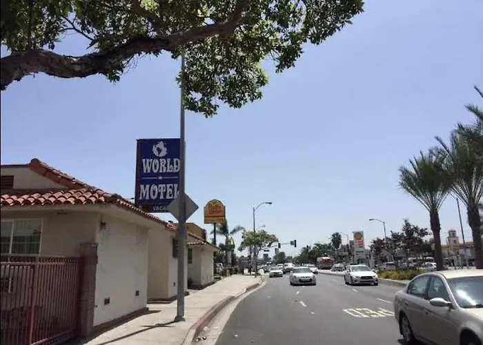 World Motel Lynwood