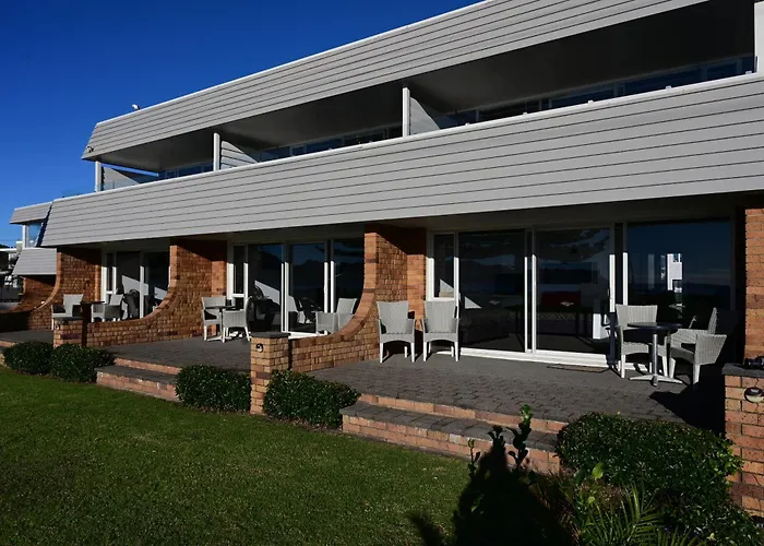 The Oceanside Motel Whitianga