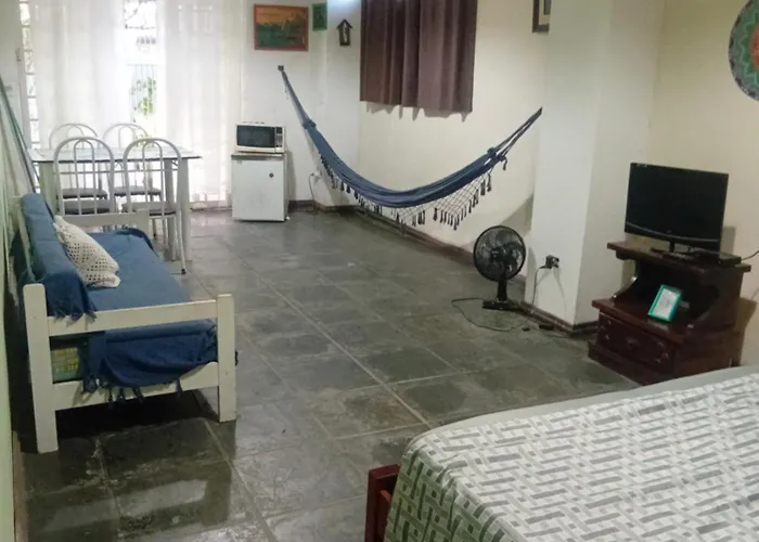 Ubatuba Surf Spot Bed & Breakfast