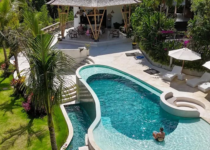 Tregge Surf Camp Uluwatu Hotel