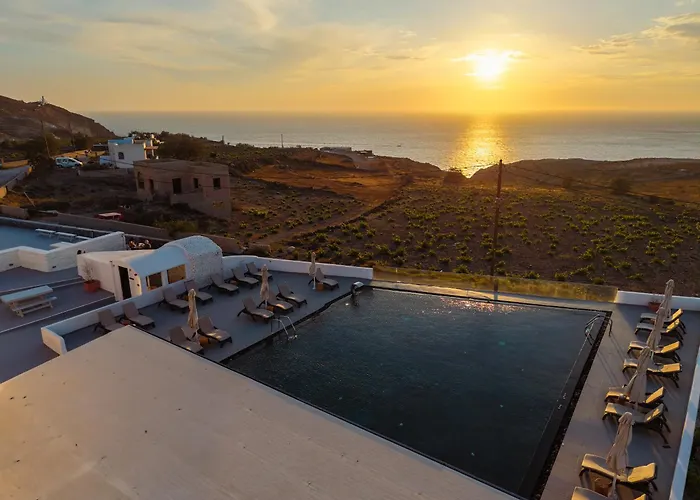 Serenità Luxury Suites Akrotírion