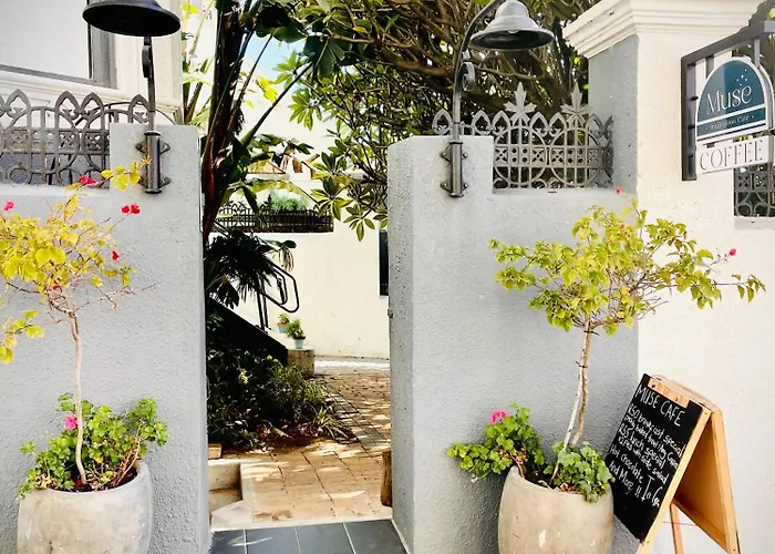 Moy Guesthouse & Backpackers Cape Town
