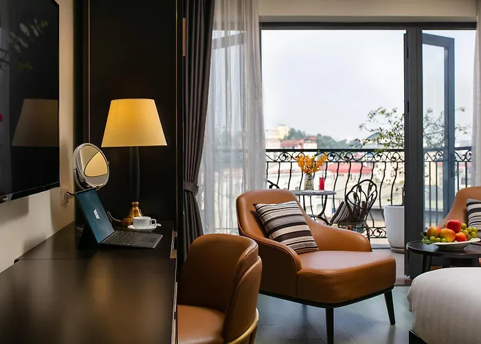San Palace Hotel & Rooftop Hanoi