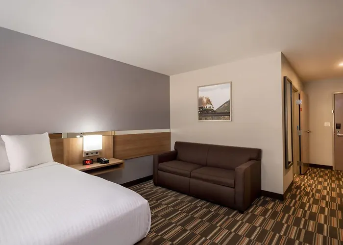Microtel Inn & Suites By Wyndham Georgetown Lake