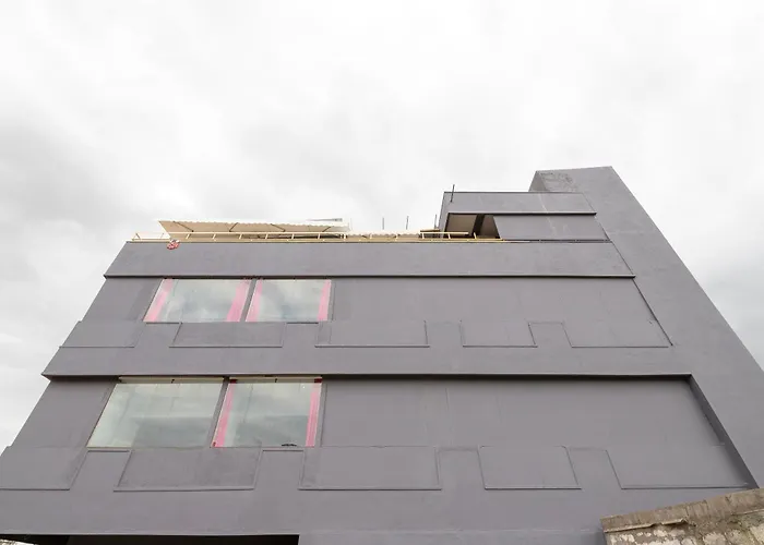 Hotel O Gold Inn Grey Bangalore