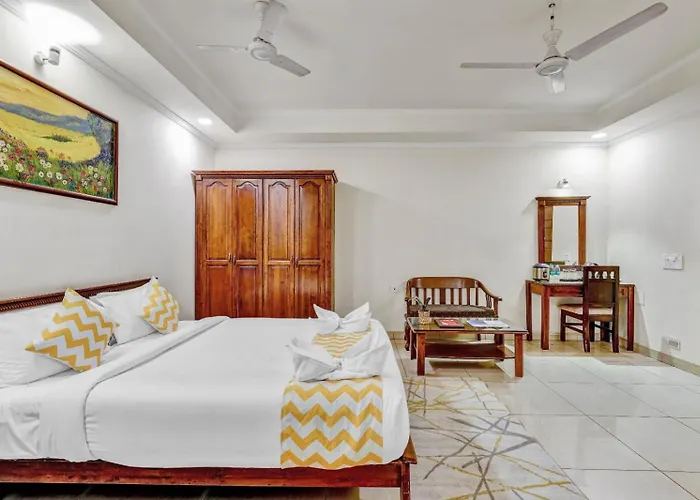 Blossoms Hotel & Service Apartments Chennai
