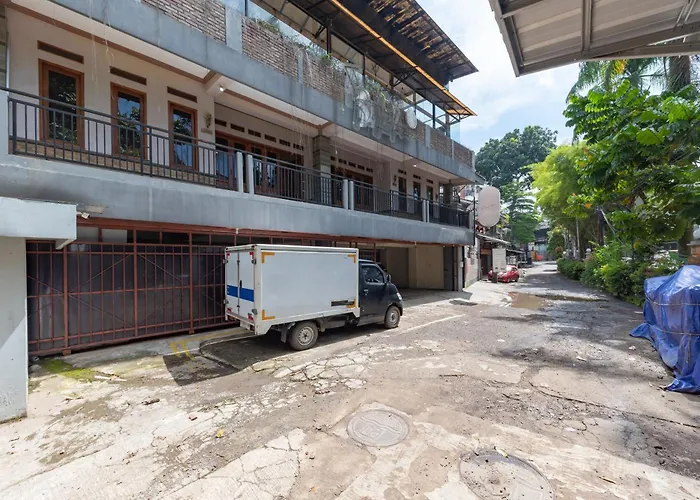 Sans Stay Skyland Pasteur Bandung