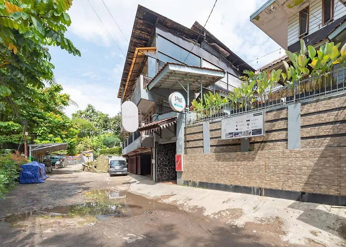 Sans Stay Skyland Pasteur Bandung