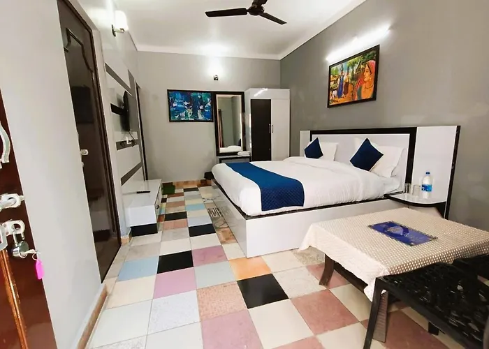 Hotel Haya Palace Nainital
