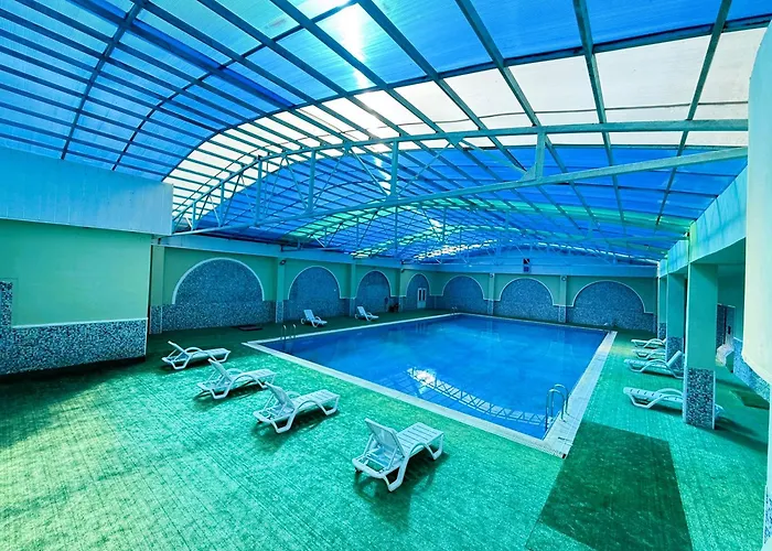 Amazon Hotel - Free Massage Bakoe